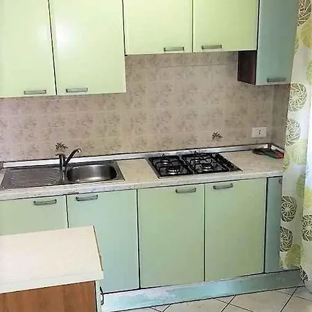 Apartament In 24989