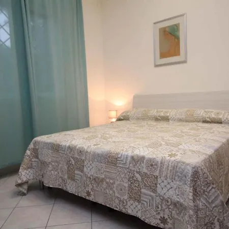 In 24989 Apartament