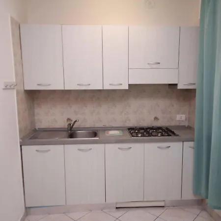 Apartament In 24989 *